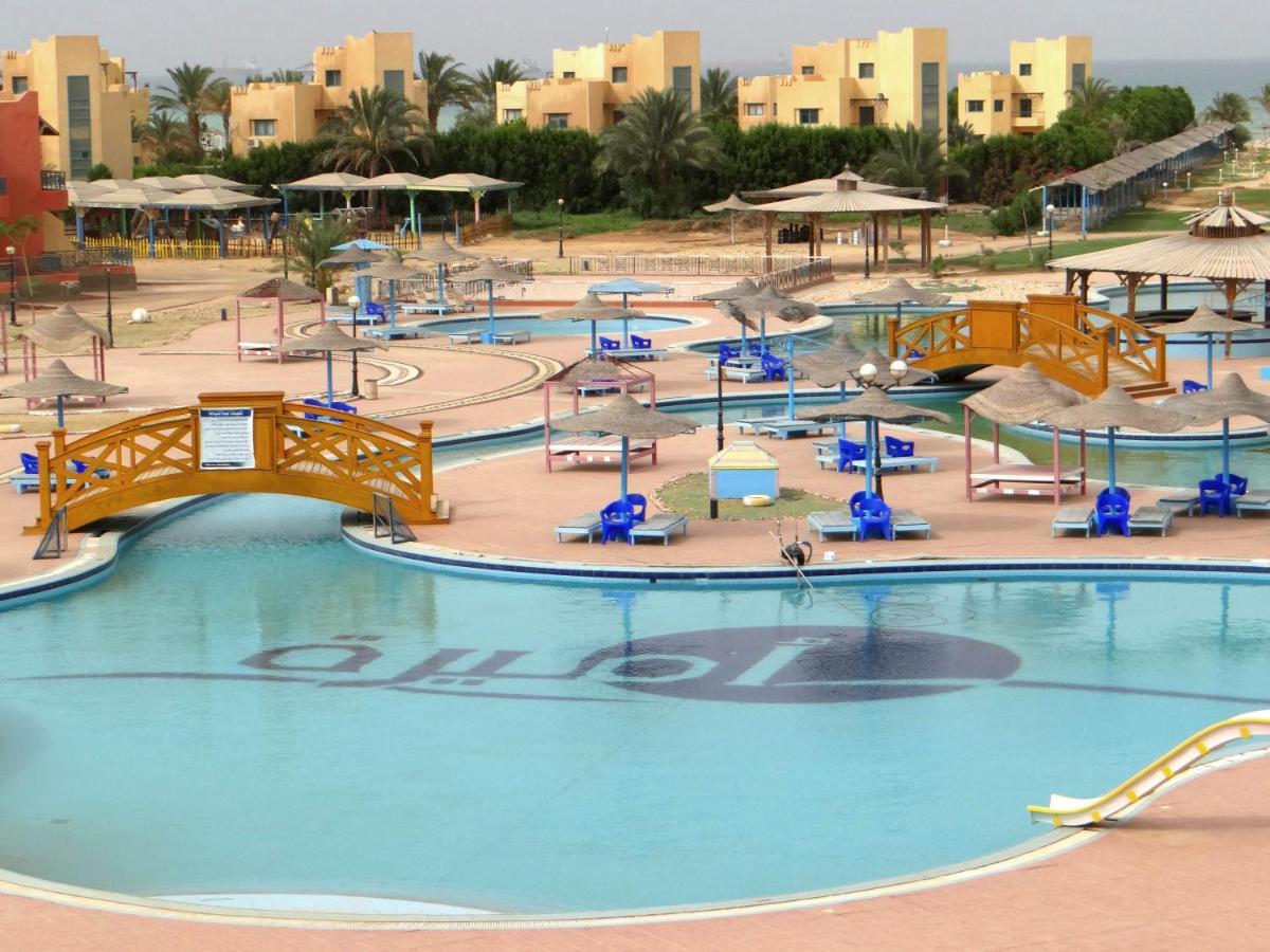 فندق وسبا سينا واى لاجون 4*