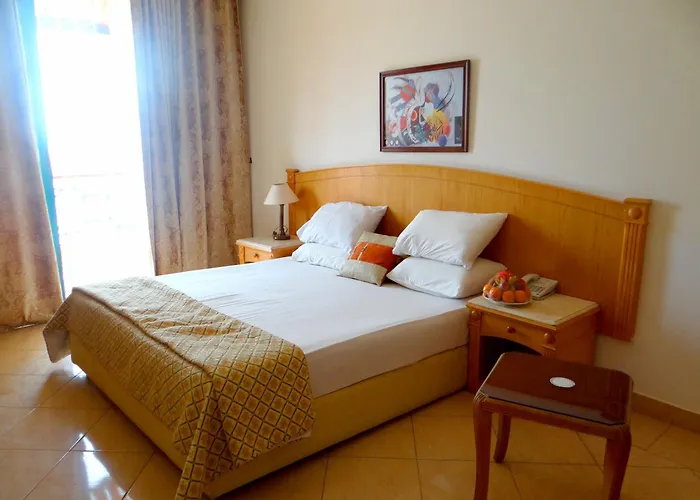 Sinaway Lagoon Aquapark Hotel And Spa