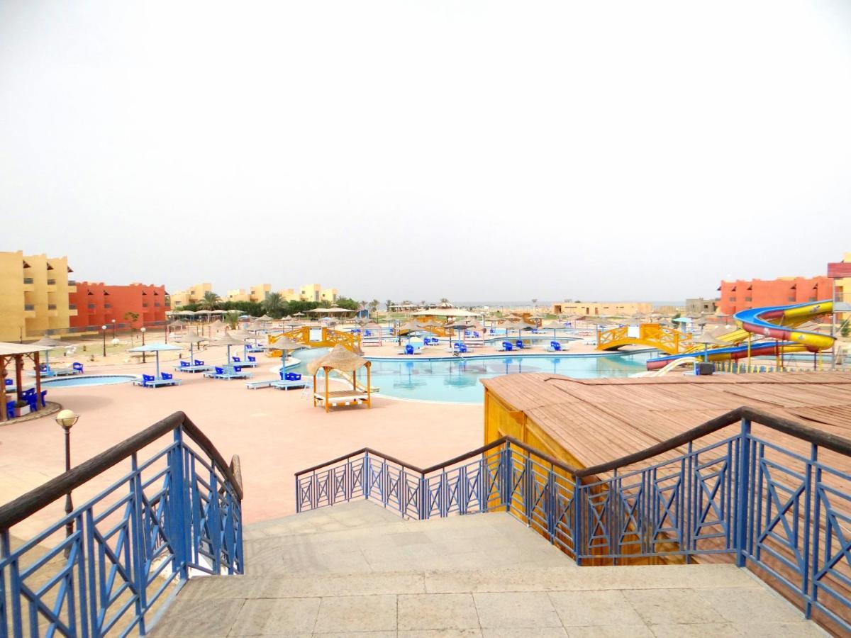Sinaway Lagoon Aquapark And Spa Отель Ash Shatt